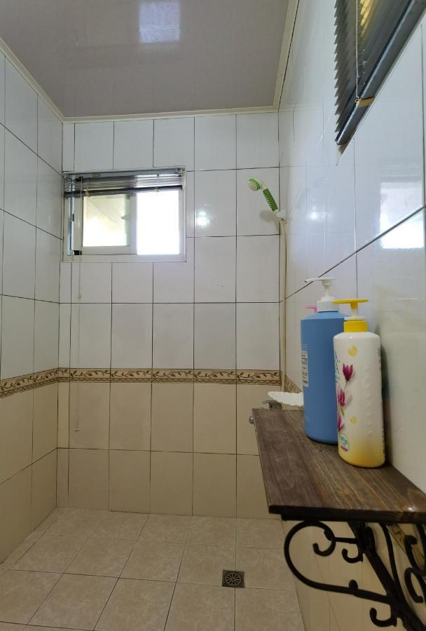 Bed and Breakfast Golden Mary T'ai-tung Esterno foto